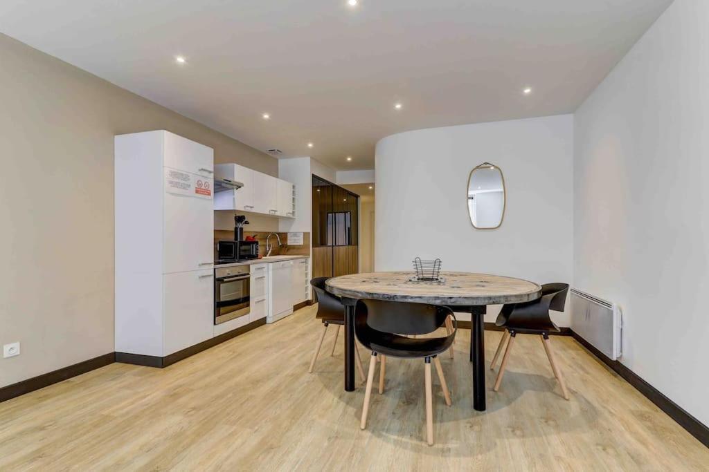 La Manufacture - Topdestination-Bourg - Centre Ville - Classe 3 Etoiles Екстер'єр фото