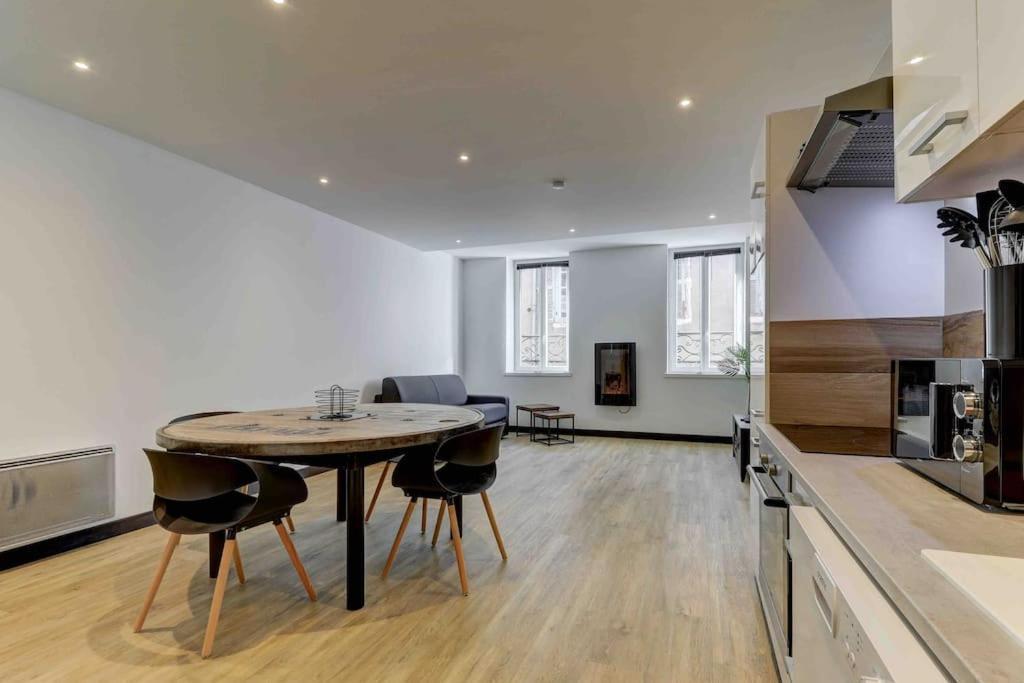 La Manufacture - Topdestination-Bourg - Centre Ville - Classe 3 Etoiles Екстер'єр фото