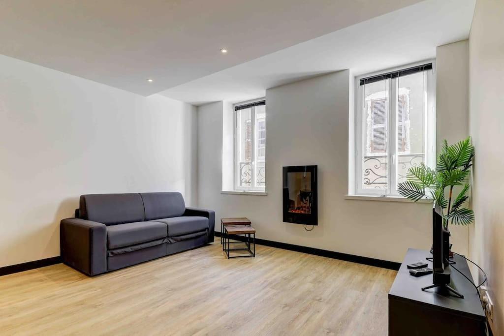 La Manufacture - Topdestination-Bourg - Centre Ville - Classe 3 Etoiles Екстер'єр фото